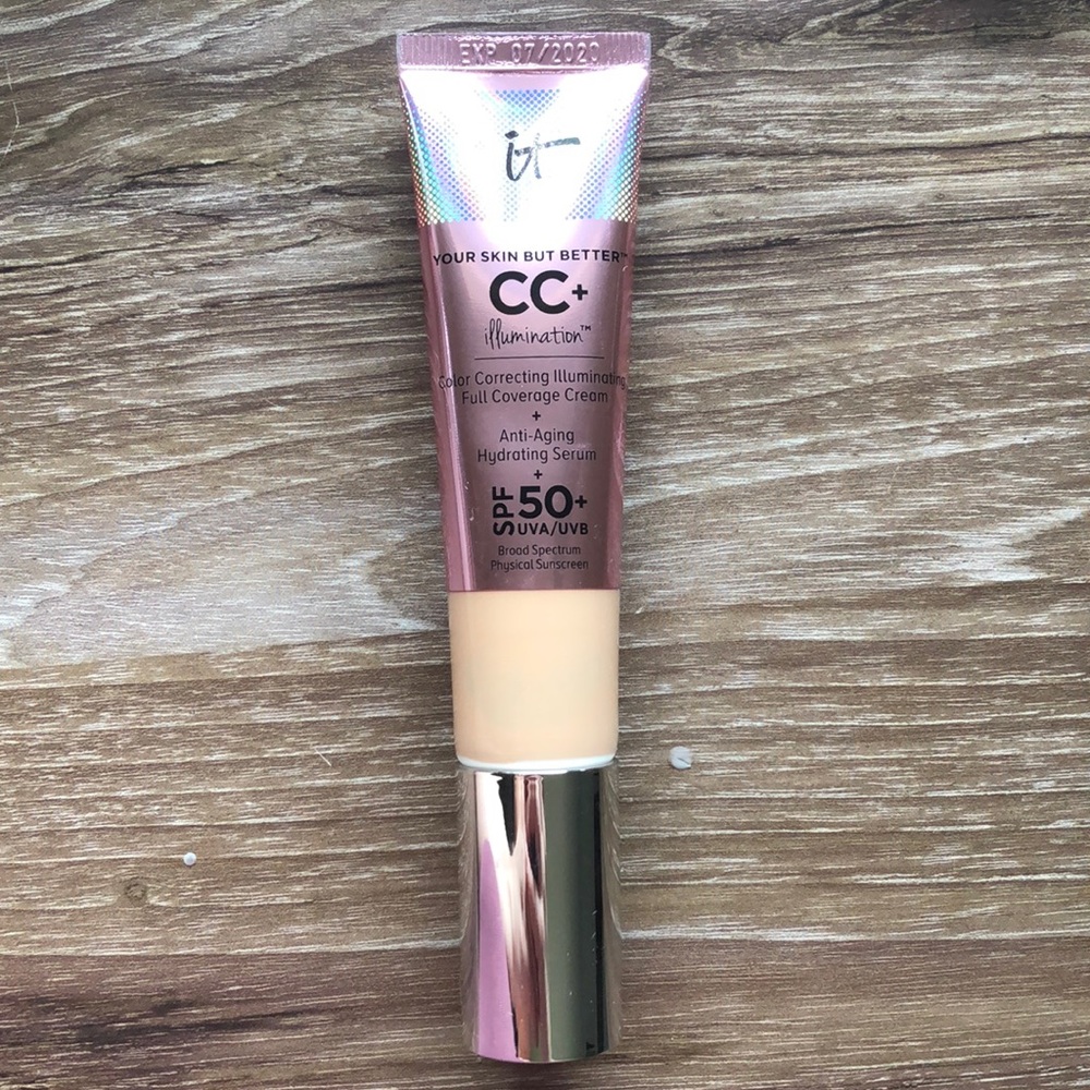 IT Cosmetics CC Illumination Cream - Fair Light